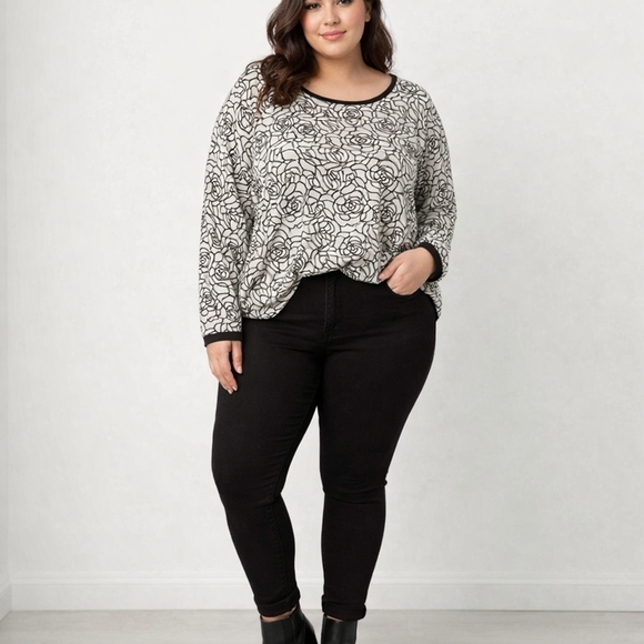 Elle Tops - Black White Floral Top XL Pockets Long Sleeve Casual Chic